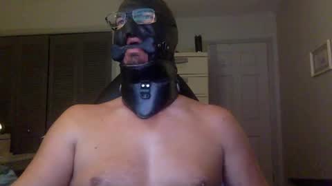 Snapshot of bondageguy12 chatting on January 2025 03:29:01 AM Bondage lover online show from January 2025 03:29:01 AM