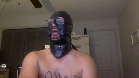 Snapshot of bondageguy12 chatting on January 2025 12:47:02 PM Bondage lover online show from January 2025 12:47:02 PM