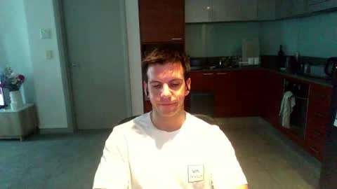 Bondi online show from February 2026 07:09:02 AM