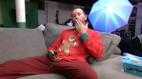 Snapshot of bongripingclitlicker chatting on March 2026 04:07:02 AM bongripingclitlicker online show from March 2026 04:07:02 AM