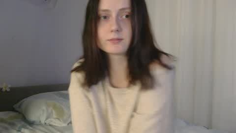 Snapshot of bonne_chance chatting on November 2025 03:00:01 PM bonne_chance online show from November 2025 03:00:01 PM