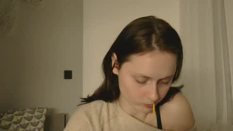 Snapshot of bonne_chance chatting on December 2025 07:51:01 PM bonne_chance online show from December 2025 07:51:01 PM