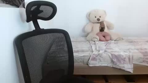 Bonnie online show from February 2025 03:40:01 AM