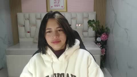 Bonnie  online show from March 2026 12:19:01 PM