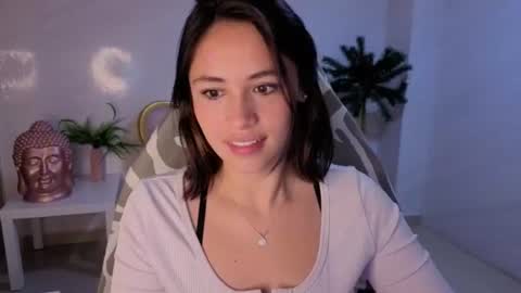 Bonnie  online show from June 2026 01:19:02 PM