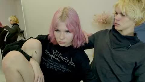 Snapshot of bonnie_and_c1yde chatting on October 2025 05:08:02 PM Jessy Mark online show from October 2025 05:08:02 PM