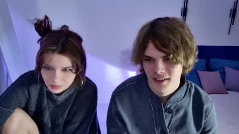 Snapshot of bonnie_and_c1yde chatting on December 2025 05:17:01 PM Jessy Mark online show from December 2025 05:17:01 PM