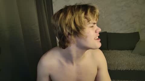 Jessy  Mark online show from March 2026 05:13:02 AM