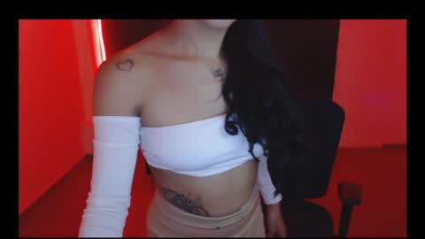 Bonnie online show from December 2025 02:54:01 PM