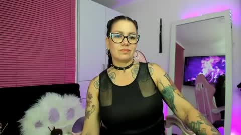 bonnie online show from July 2026 03:53:01 AM