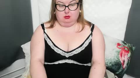 Bonnie online show from December 2024 08:23:02 AM