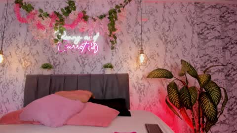 bonny_and_carrot online show from February 2026 07:26:01 PM