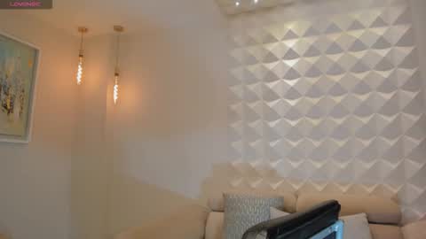 Bonny online show from October 2025 07:25:02 PM