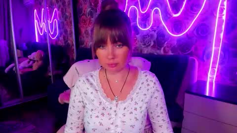 Snapshot of bonybenessy chatting on September 2025 07:35:01 PM Mira online show from September 2025 07:35:01 PM