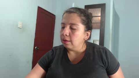 Snapshot of boobs_helling_ chatting on January 2025 08:25:02 PM Luciana independent model online show from January 2025 08:25:02 PM