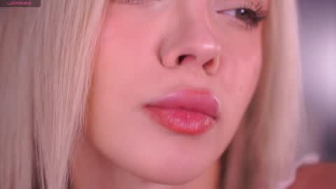 Alina online show from March 2026 07:46:02 AM