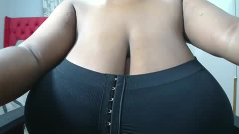 Snapshot of boobygoddessxxx chatting on January 2026 09:51:02 PM boobygoddessxxx online show from January 2026 09:51:02 PM