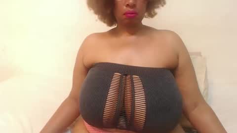 boobyqueen online show from January 2025 08:33:02 PM