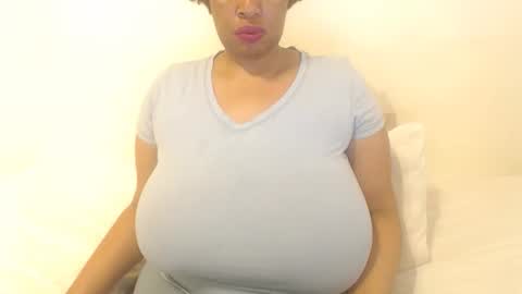 boobyqueen online show from September 2025 08:07:01 AM