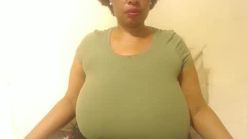 boobyqueen online show from October 2025 06:48:01 PM