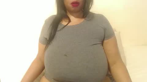 boobyqueen online show from October 2025 05:11:02 AM