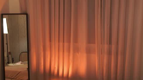 boootyfrytti online show from October 2025 07:30:02 PM