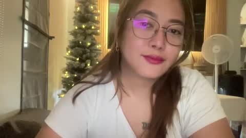 Princess online show from November 2025 01:33:01 AM