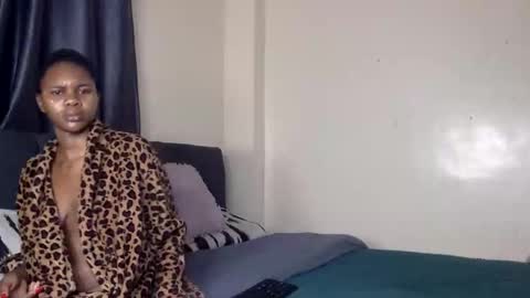 Snapshot of bootylicious_1_ chatting on February 2026 12:15:01 AM vee online show from February 2026 12:15:01 AM