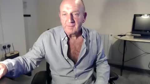 Snapshot of boppy21 chatting on December 2024 09:17:01 PM Boppy21 online show from December 2024 09:17:01 PM