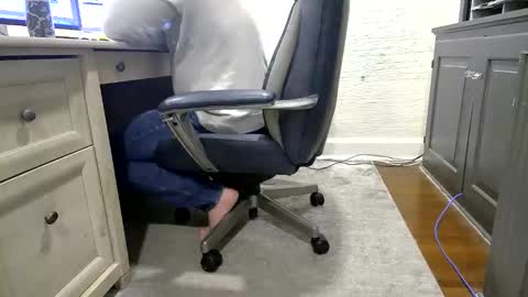 Boredhorndog online show from November 2025 04:40:02 AM