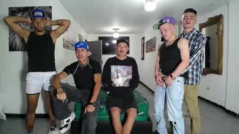 THOMAS AND DAMIAND online show from November 2025 06:06:01 PM