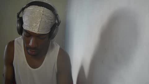 Snapshot of boss_playa98 chatting on June 2026 09:52:01 PM boss_playa98 online show from June 2026 09:52:01 PM