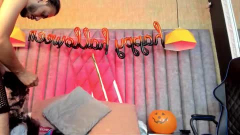 Snapshot of bossdominator1 chatting on October 2025 04:20:01 AM Boss online show from October 2025 04:20:01 AM