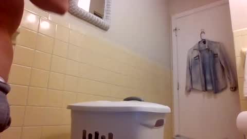 Snapshot of bosslife505050 chatting on January 2025 11:35:02 PM The Italian Boss online show from January 2025 11:35:02 PM