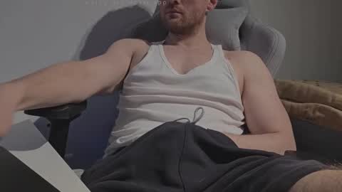 Snapshot of bottomtsinner chatting on March 2026 09:40:01 PM bottomtsinner online show from March 2026 09:40:01 PM