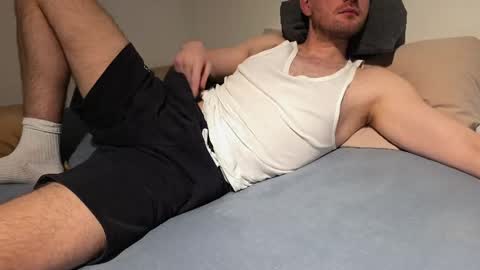 Snapshot of bottomtsinner chatting on May 2026 09:52:02 PM bottomtsinner online show from May 2026 09:52:02 PM