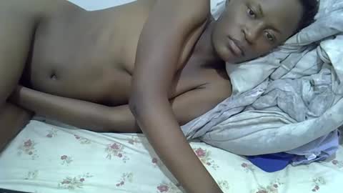 Snapshot of bouncy_vee chatting on April 2026 11:15:02 AM bouncy_vee online show from April 2026 11:15:02 AM