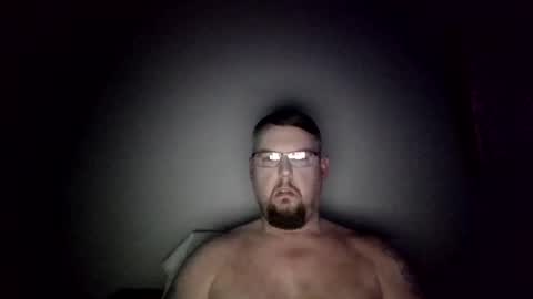 bowtieguy84 online show from January 2026 03:11:02 AM