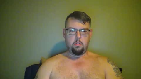 Snapshot of bowtieguy84 chatting on April 2026 05:46:02 AM bowtieguy84 online show from April 2026 05:46:02 AM