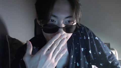 Snapshot of boxman556990 chatting on January 2025 07:37:01 PM boxman556990 online show from January 2025 07:37:01 PM