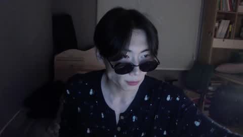 Snapshot of boxman556990 chatting on January 2025 11:02:01 PM boxman556990 online show from January 2025 11:02:01 PM