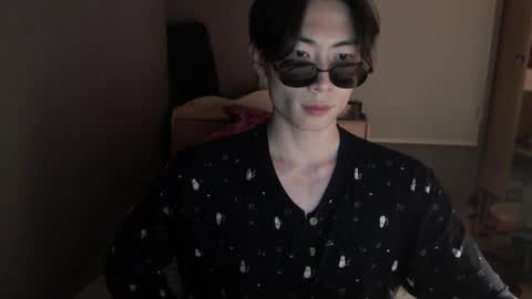 Snapshot of boxman556990 chatting on January 2025 09:51:02 PM boxman556990 online show from January 2025 09:51:02 PM