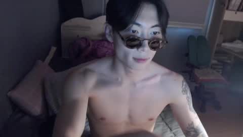 Snapshot of boxman556990 chatting on February 2025 12:04:01 AM boxman556990 online show from February 2025 12:04:01 AM