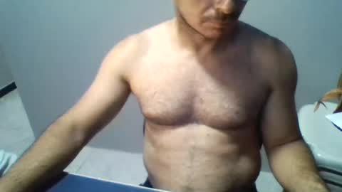 Snapshot of boy_fitbrutal chatting on June 2026 11:33:02 PM boy_fitbrutal online show from June 2026 11:33:02 PM