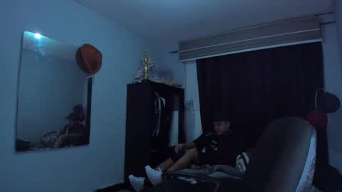 boy_nauthy online show from March 2025 05:08:01 AM