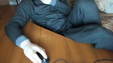 BoyApollon online show from December 2025 10:13:02 AM