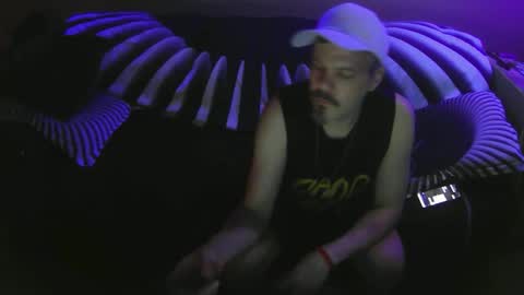 Snapshot of boyblond36 chatting on February 2025 11:02:02 AM Slutty Stud online show from February 2025 11:02:02 AM