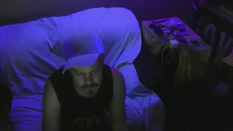 Snapshot of boyblond36 chatting on February 2025 09:11:02 AM Slutty Stud online show from February 2025 09:11:02 AM