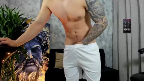 boyc02_ online show from November 2025 11:38:02 PM