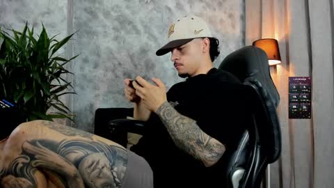 boyc02_ online show from November 2025 01:14:02 PM